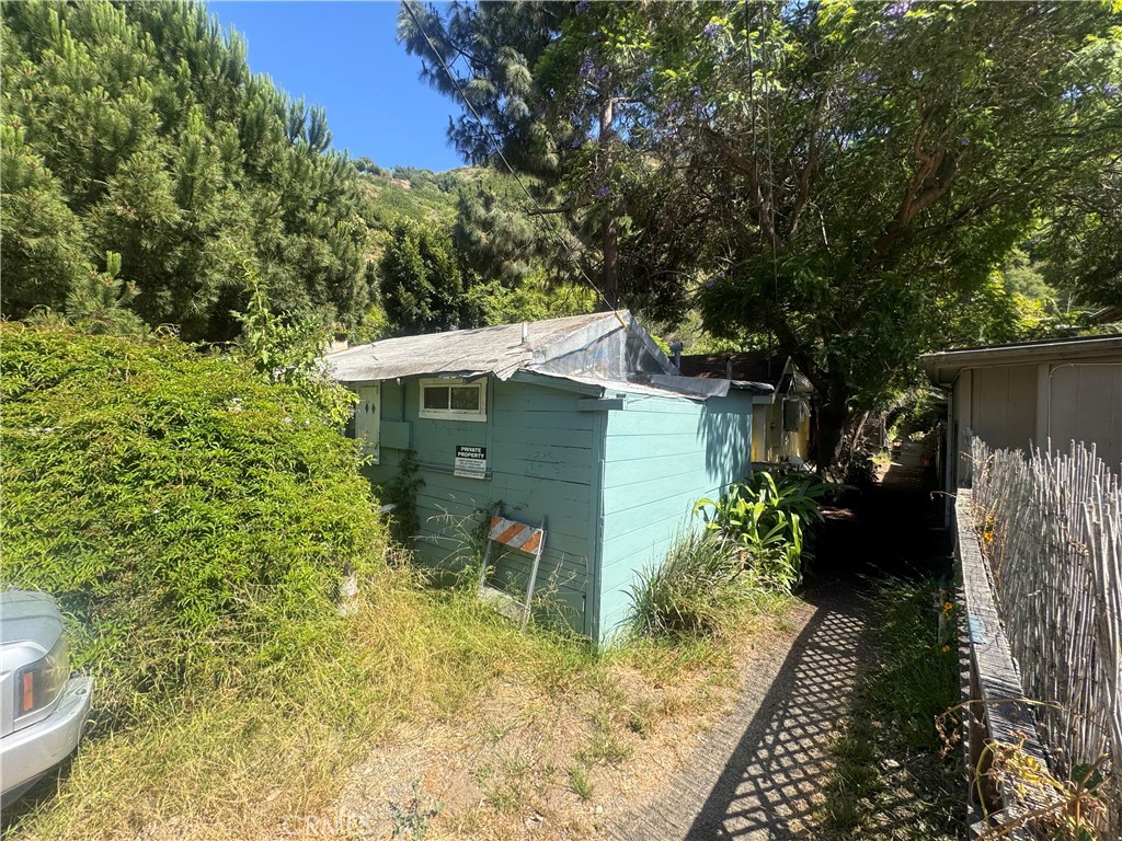 28345 Woodland