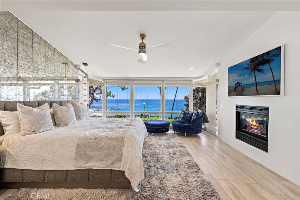 594 Cliff Drive