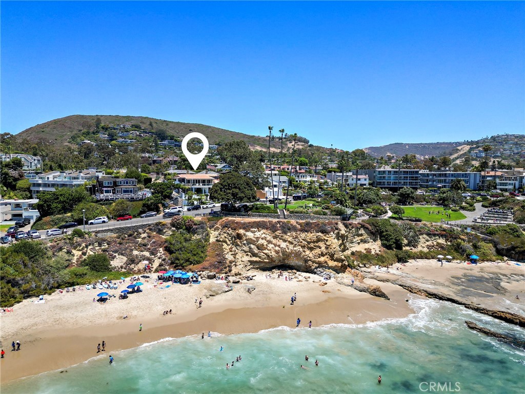 594 Cliff Drive
