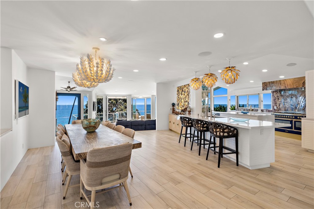 594 Cliff Drive