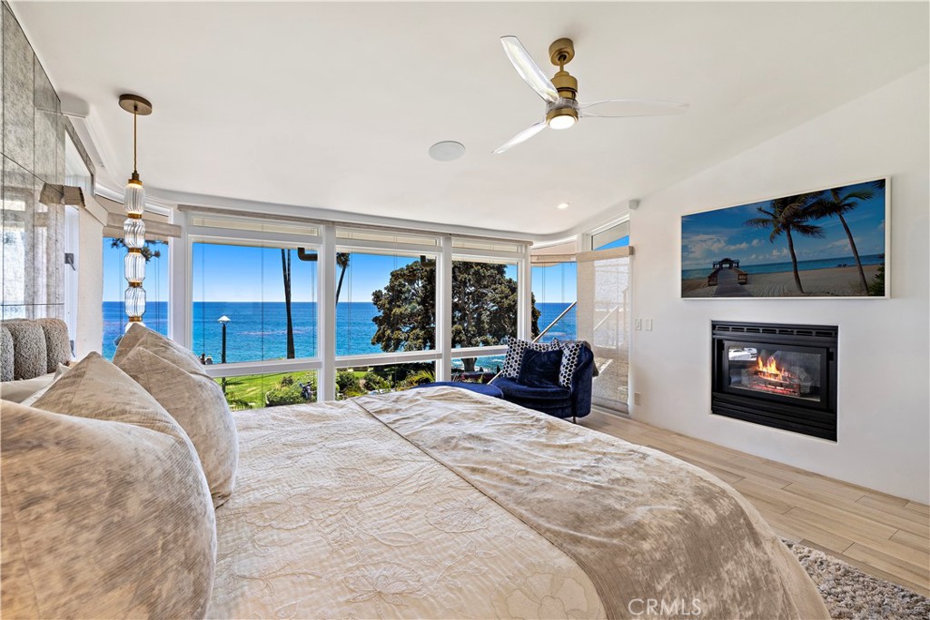 594 Cliff Drive