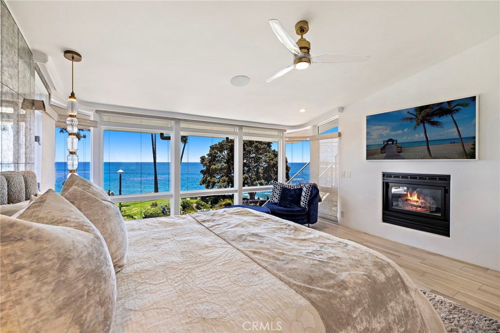 594 Cliff Drive