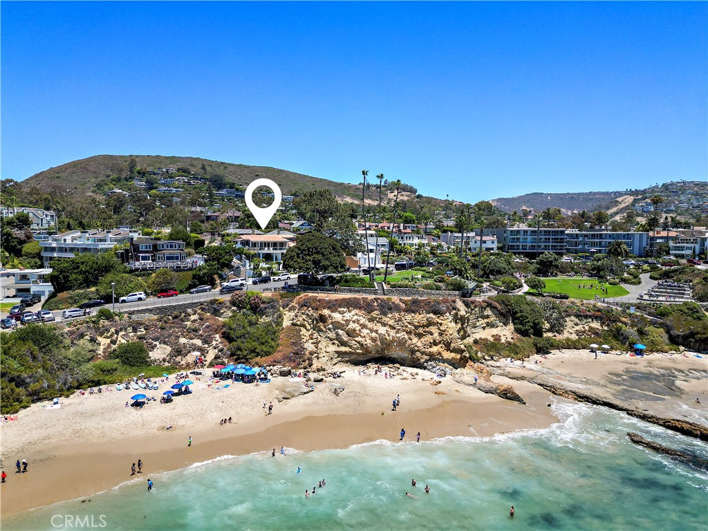 594 Cliff Drive