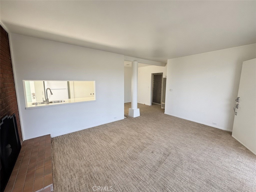 264 Dolphin Way