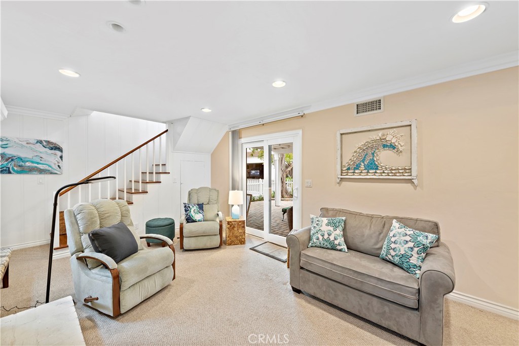 1466 Randall Way