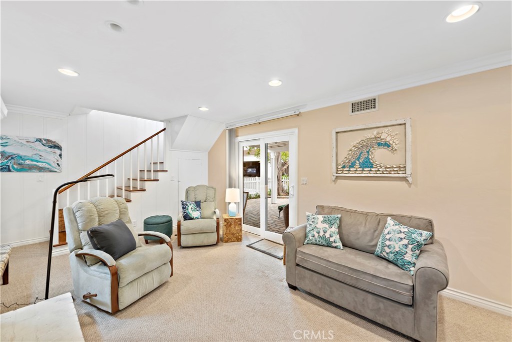 1466 Randall Way