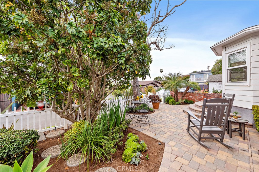 1466 Randall Way