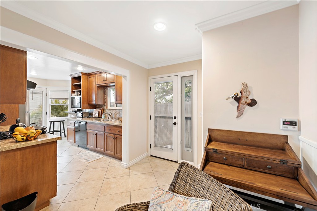 1466 Randall Way