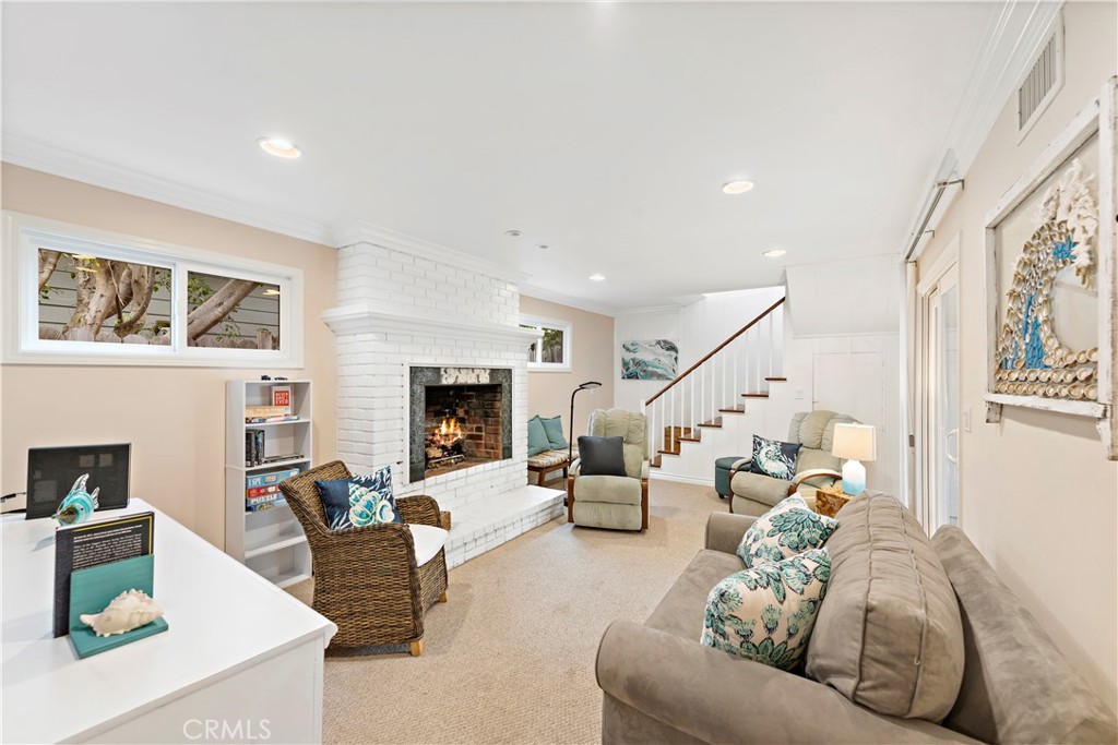 1466 Randall Way