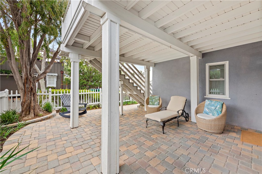 1466 Randall Way