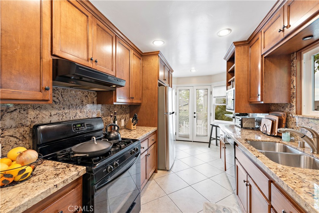 1466 Randall Way