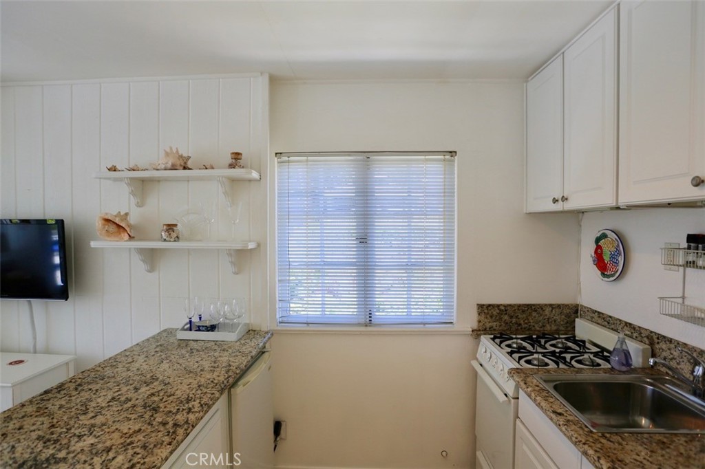 460 Saint Anns Drive