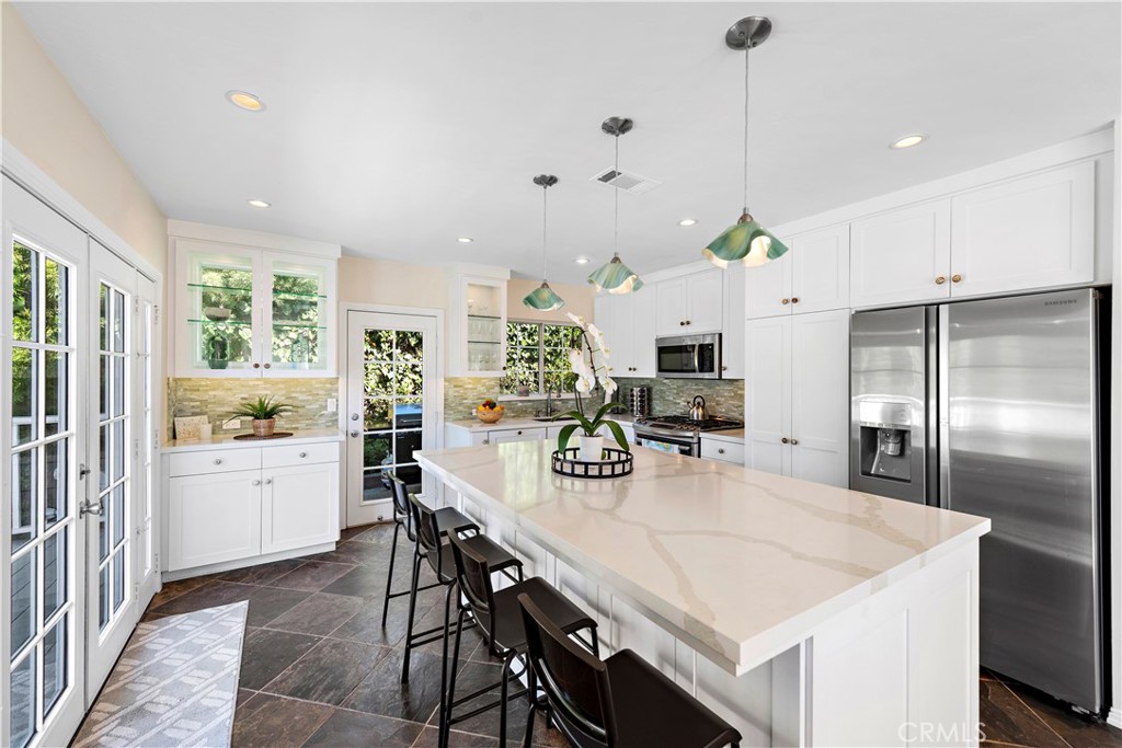 637 Saint Anns Drive
