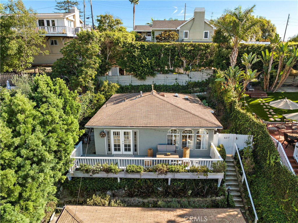 637 Saint Anns Drive