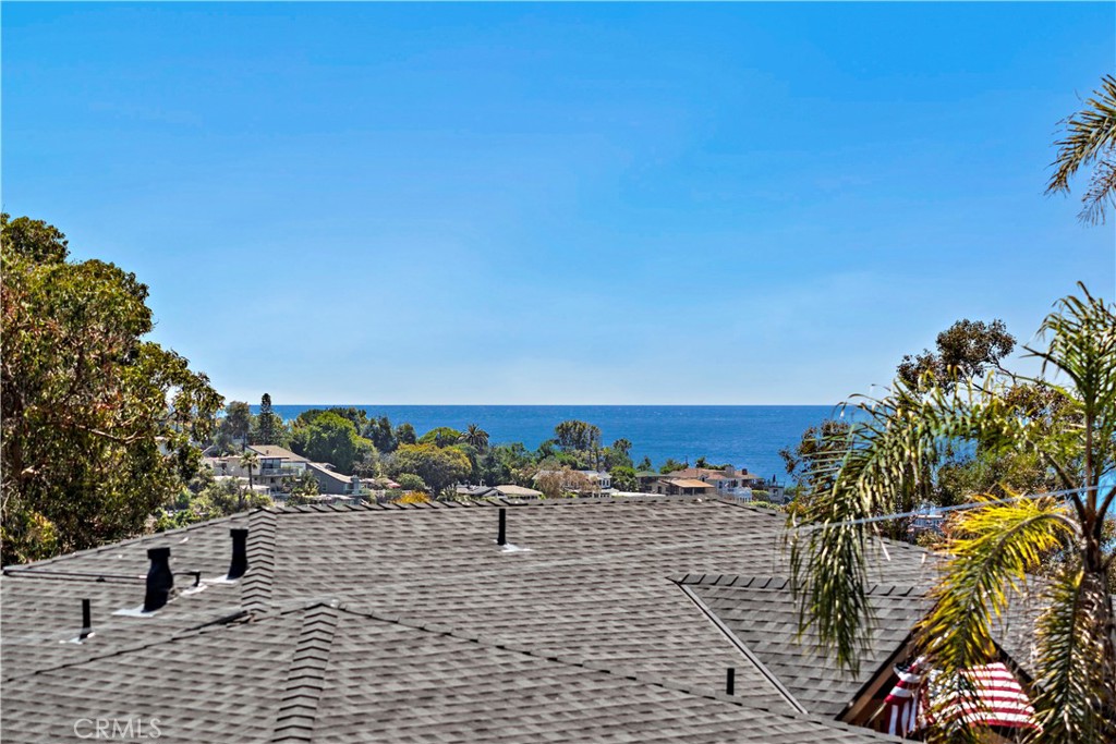 1435 Bluebird Canyon Drive