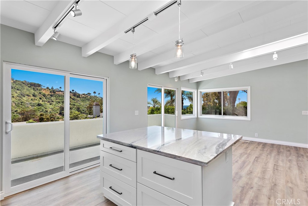 1435 Bluebird Canyon Drive