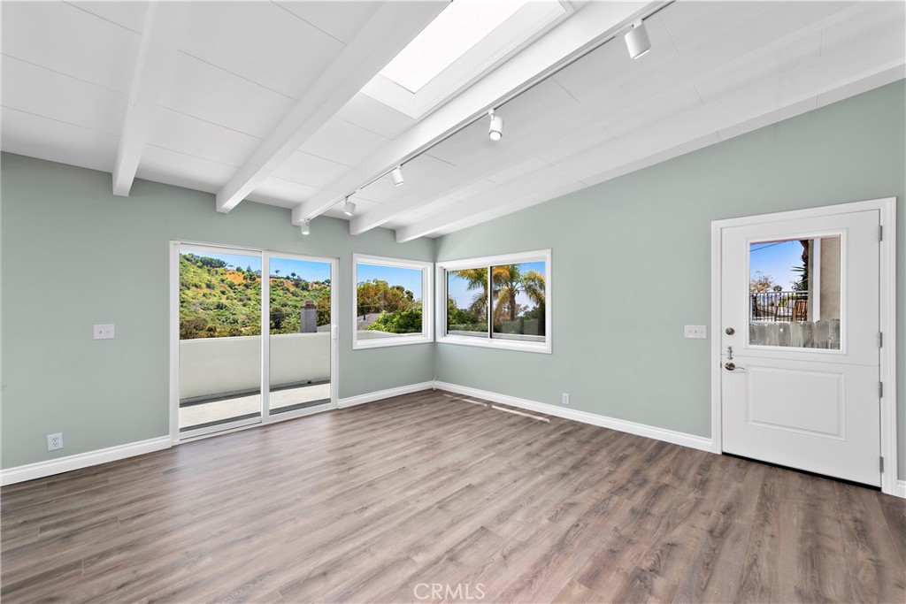 1435 Bluebird Canyon Drive