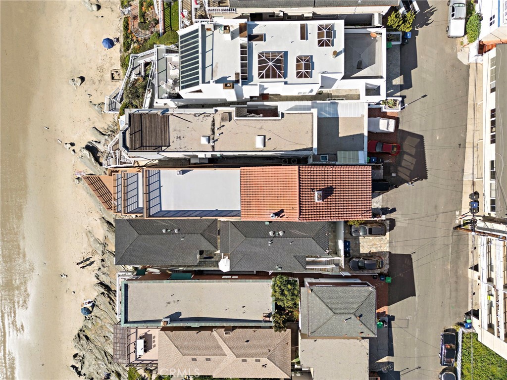 1045 Gaviota Drive B