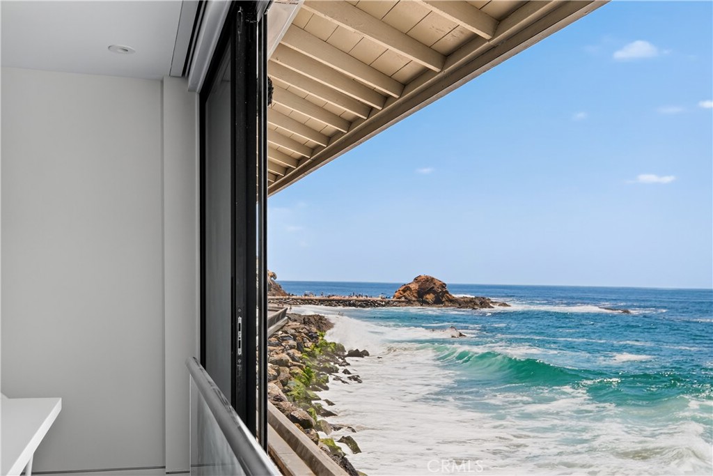 102 Blue Lagoon