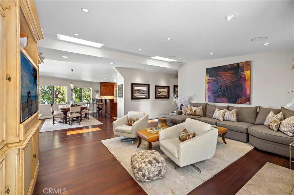 1106 Skyline Drive 1