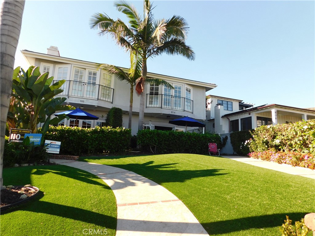 814 Cliff Drive