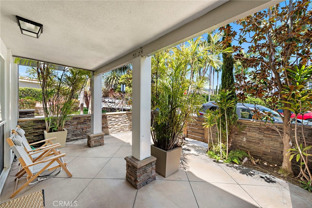 280 Aster Street 2