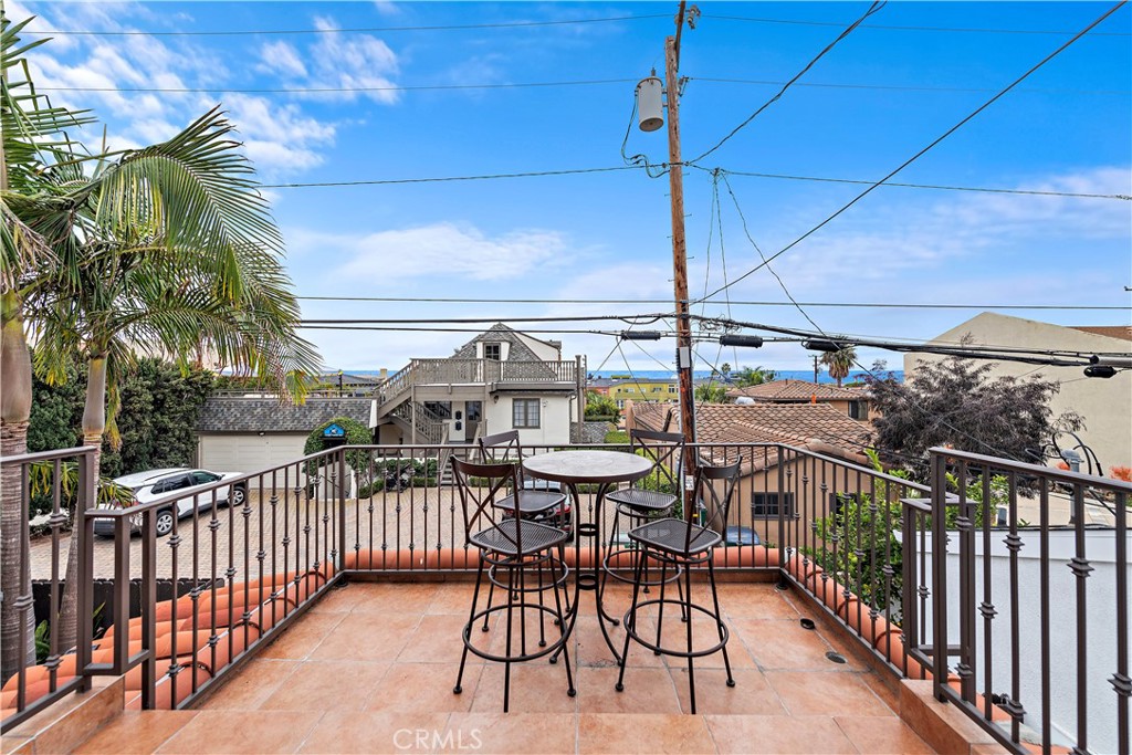 1155 Catalina