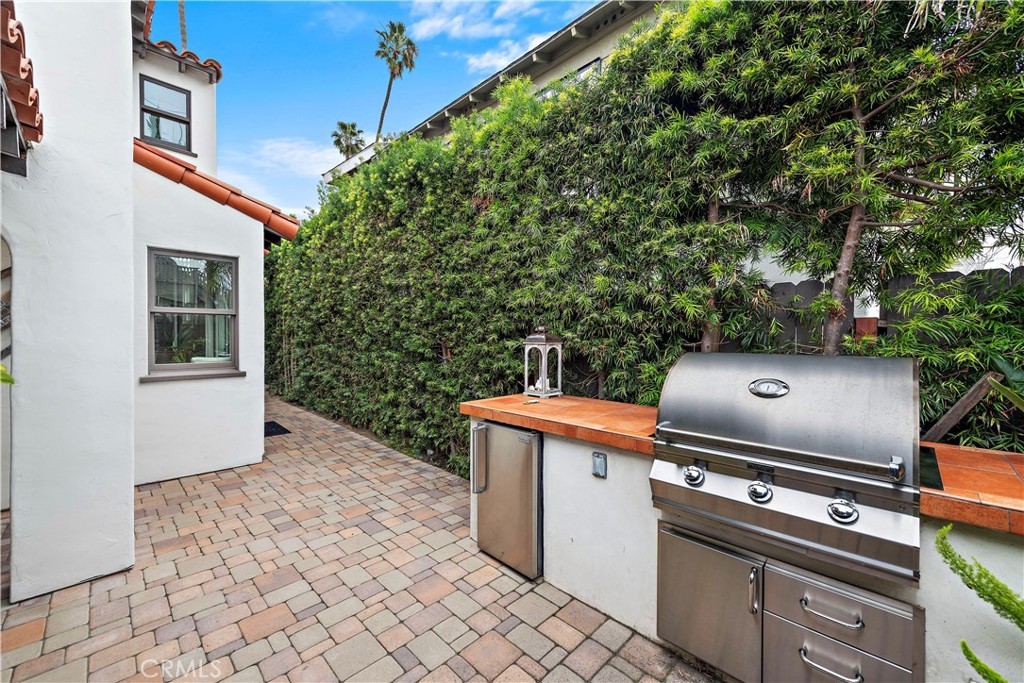 1155 Catalina