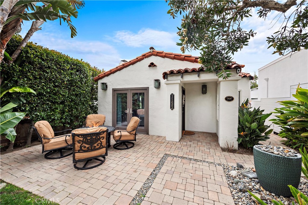 1155 Catalina