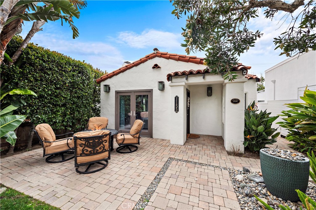 1155 Catalina