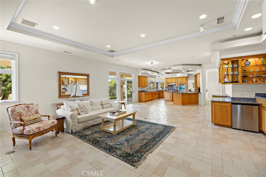 647 tumble creek Lane
