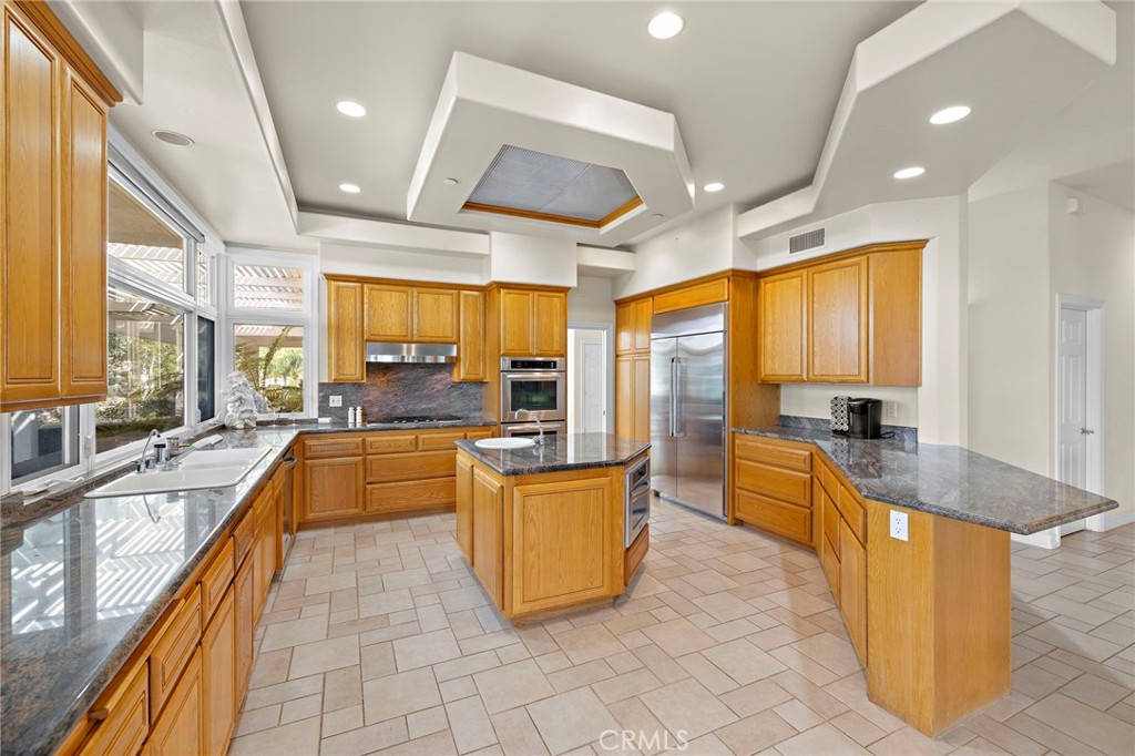 647 tumble creek Lane