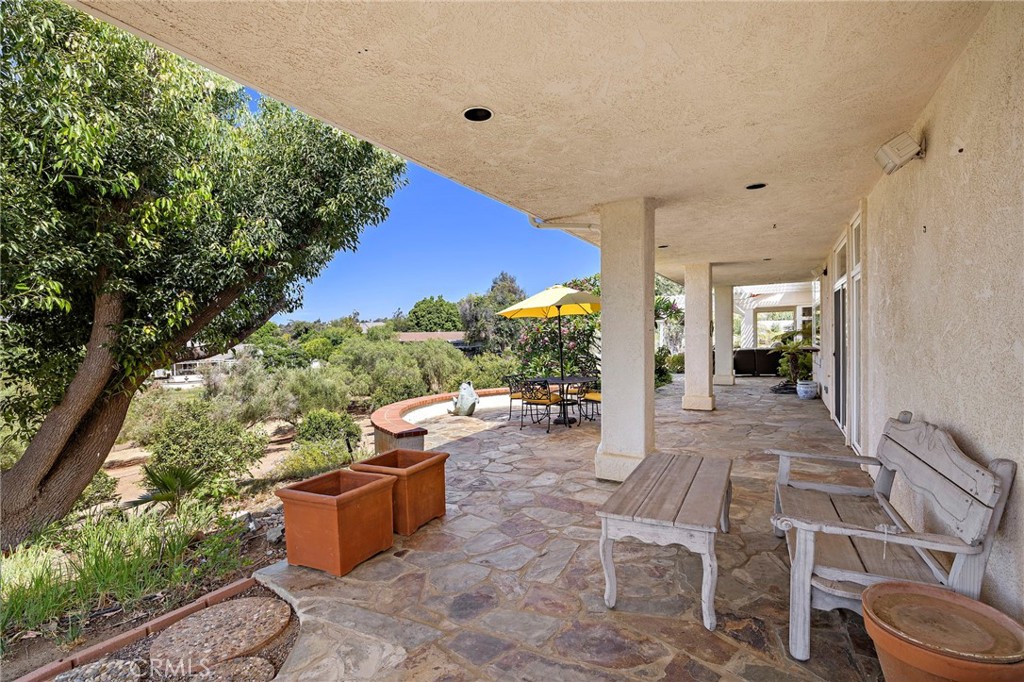 647 tumble creek Lane