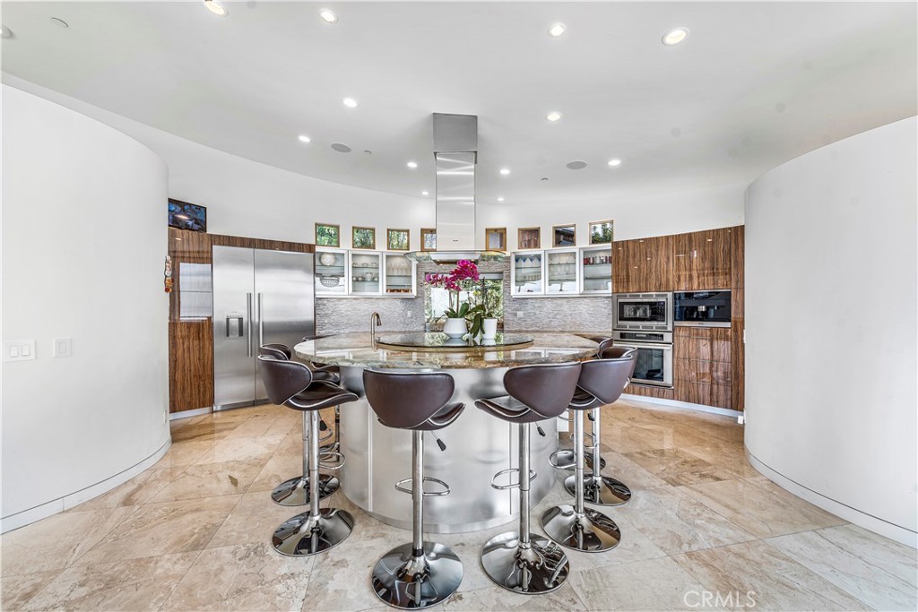 1005 Madison Place