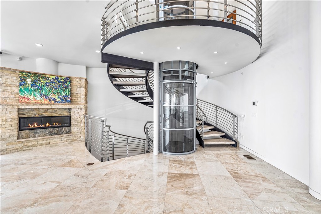 1005 Madison Place