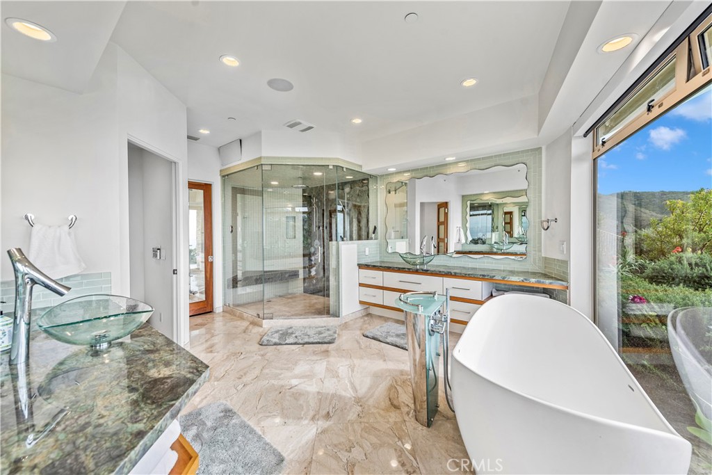 1005 Madison Place