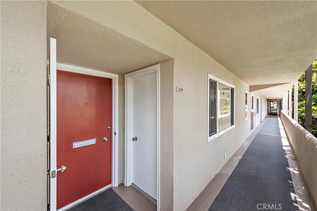 31561 Table Rock Drive 208
