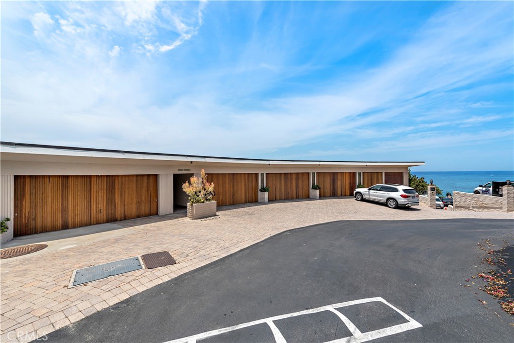 31561 Table Rock Drive 208