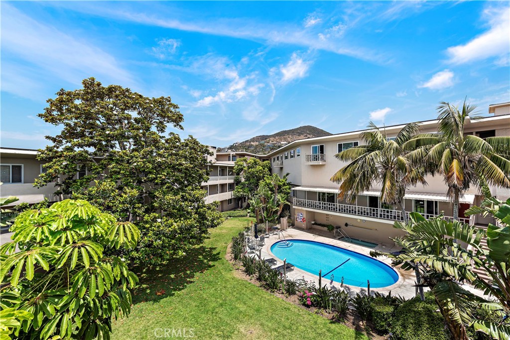 31561 Table Rock Drive 208