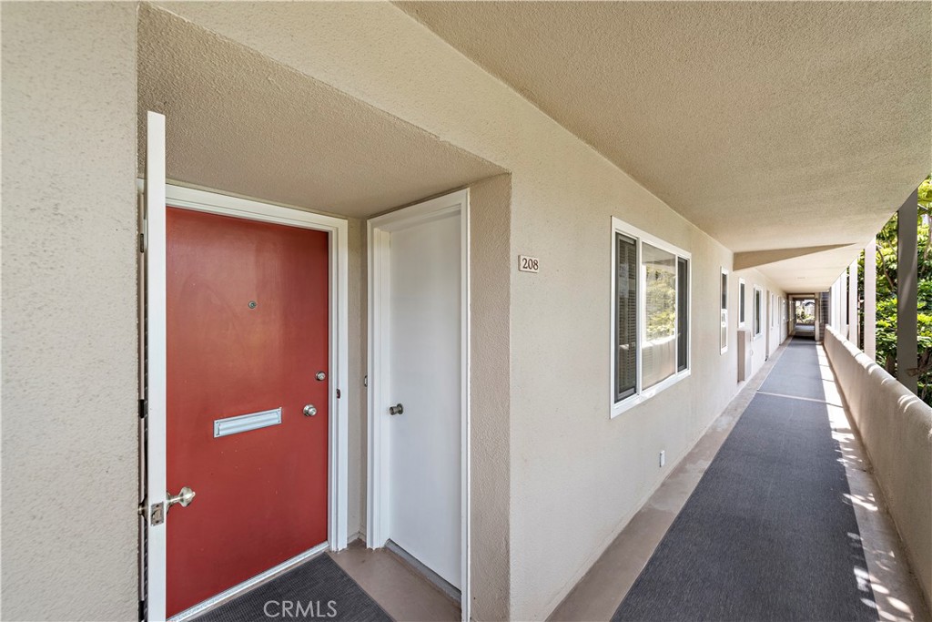 31561 Table Rock Drive 208