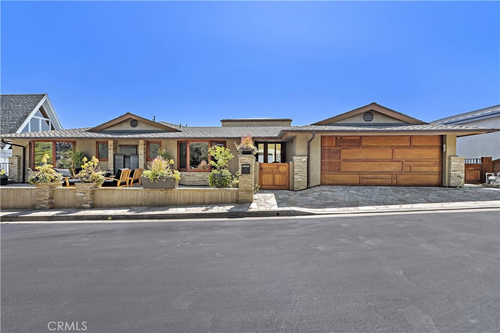 612 Allview Place