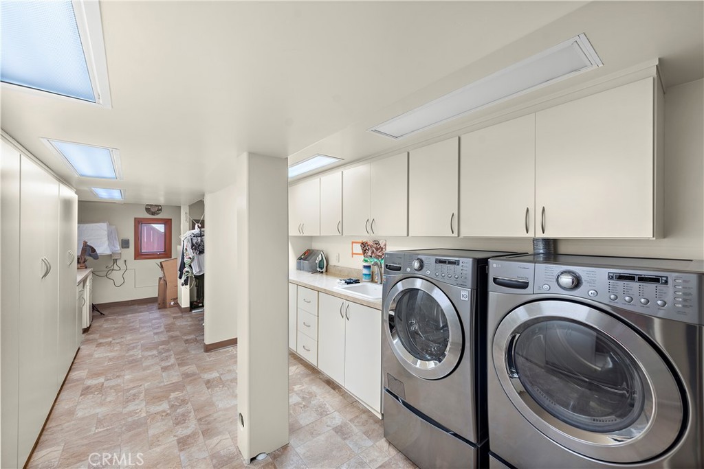612 Allview Place