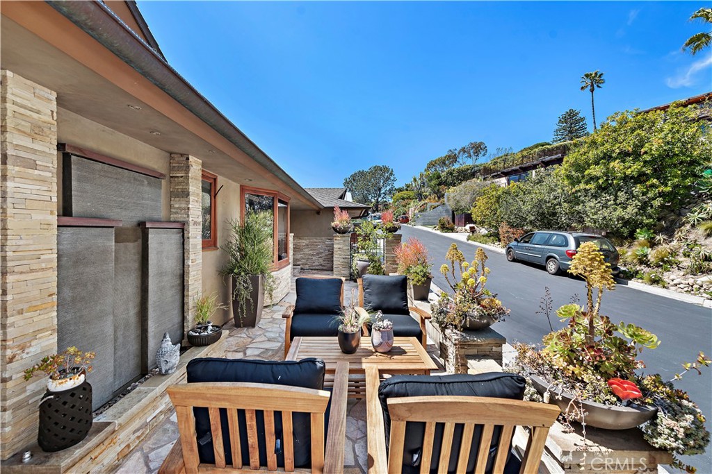 612 Allview Place