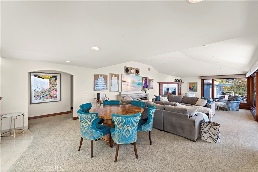 612 Allview Place
