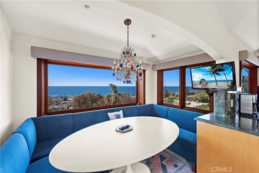 612 Allview Place