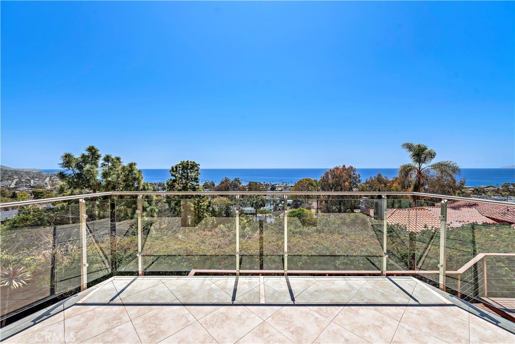 612 Allview Place