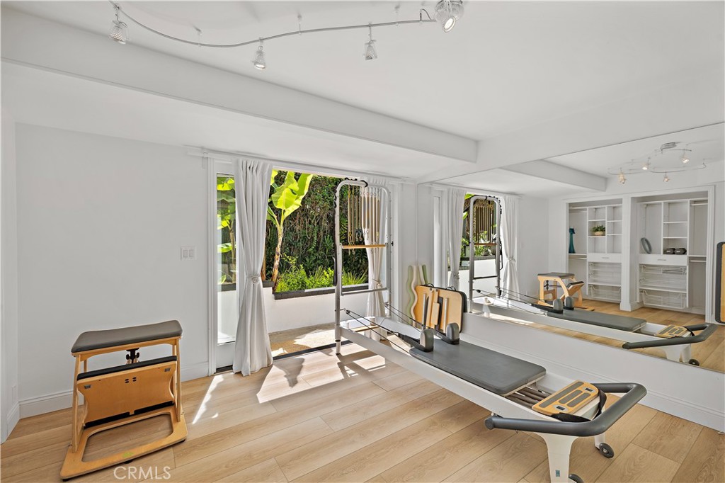 259 Beverly