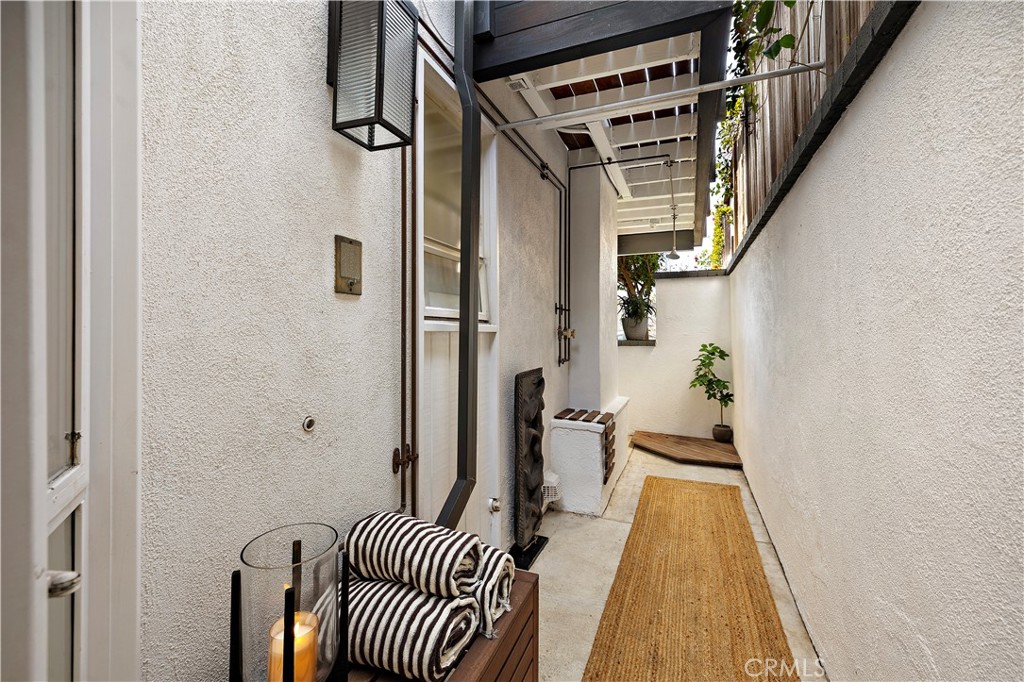 259 Beverly