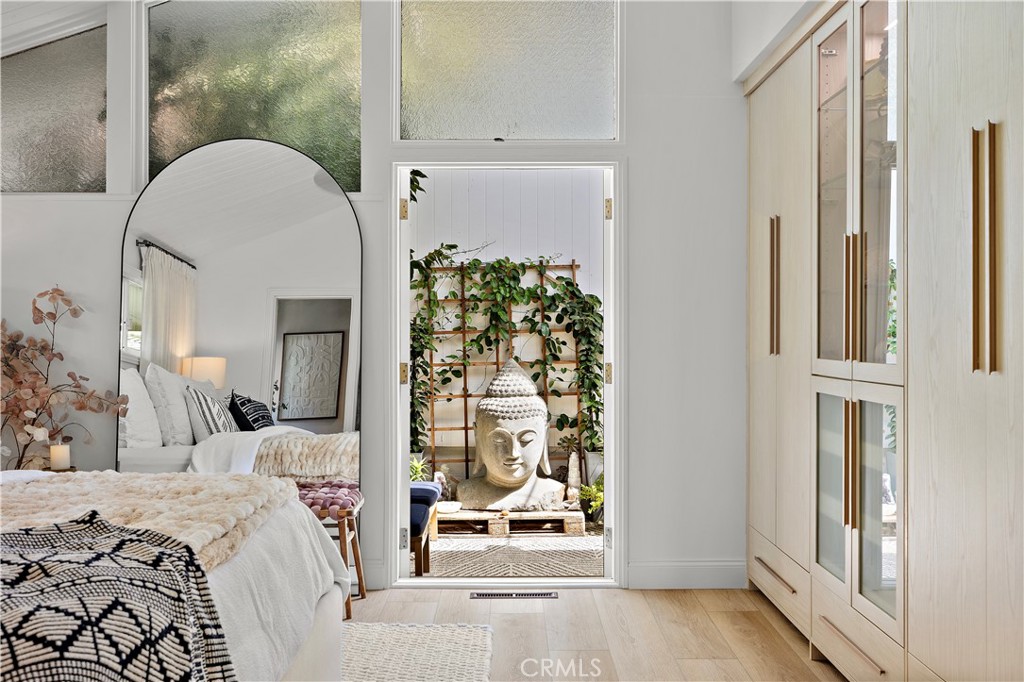 259 Beverly