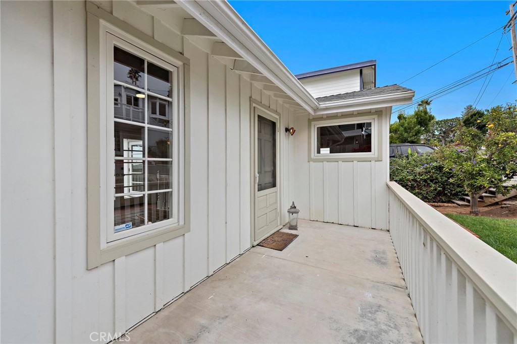 31907 Crestwood Place